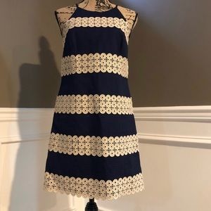 Lily Pulitzer navy and gold dress! Like new!